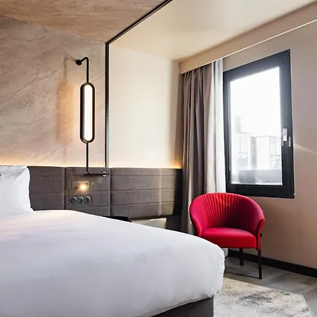 Novotel Paris Suresnes Longchamp Exterior foto