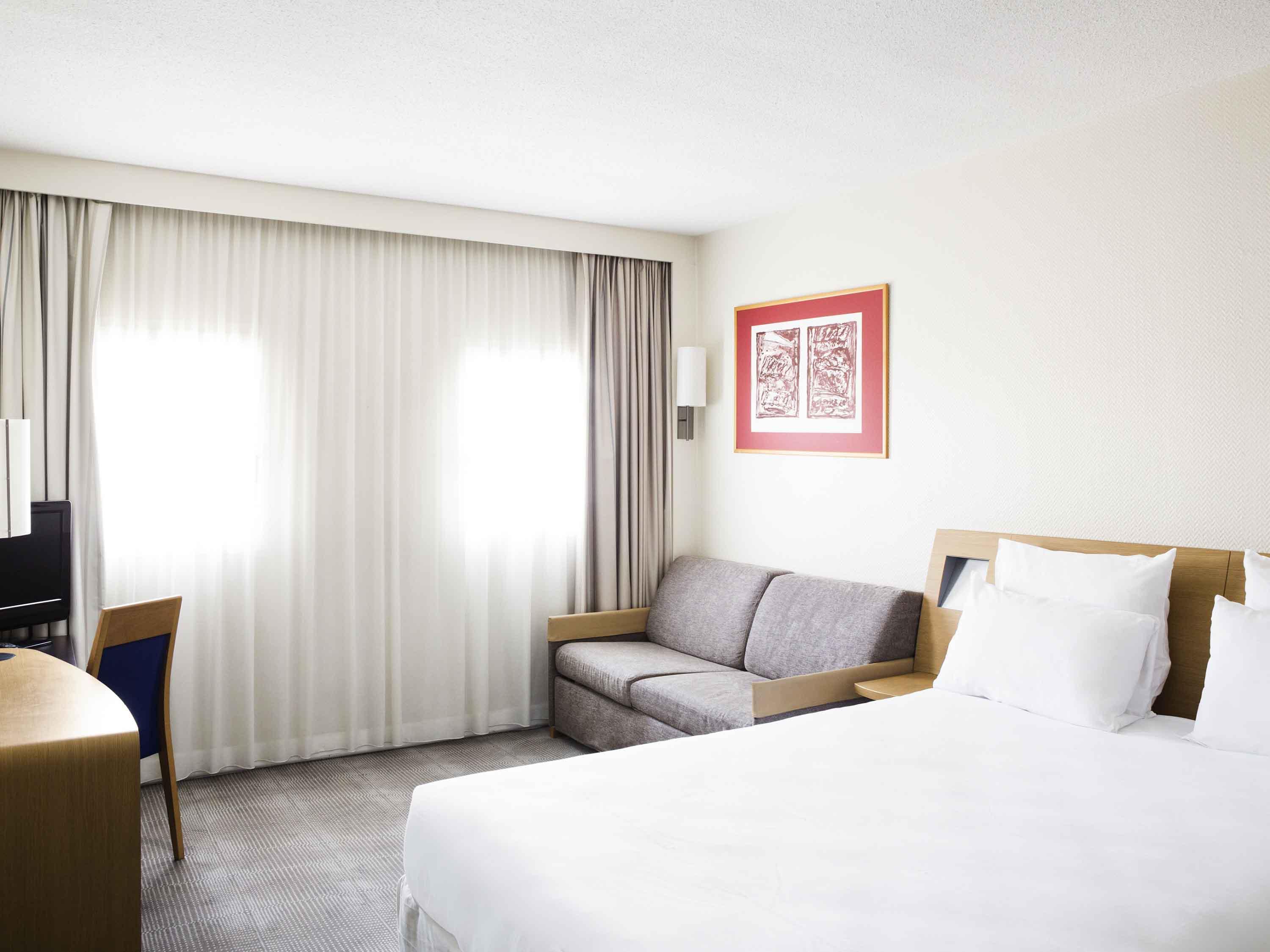 Novotel Paris Longchamp Hotel 4*