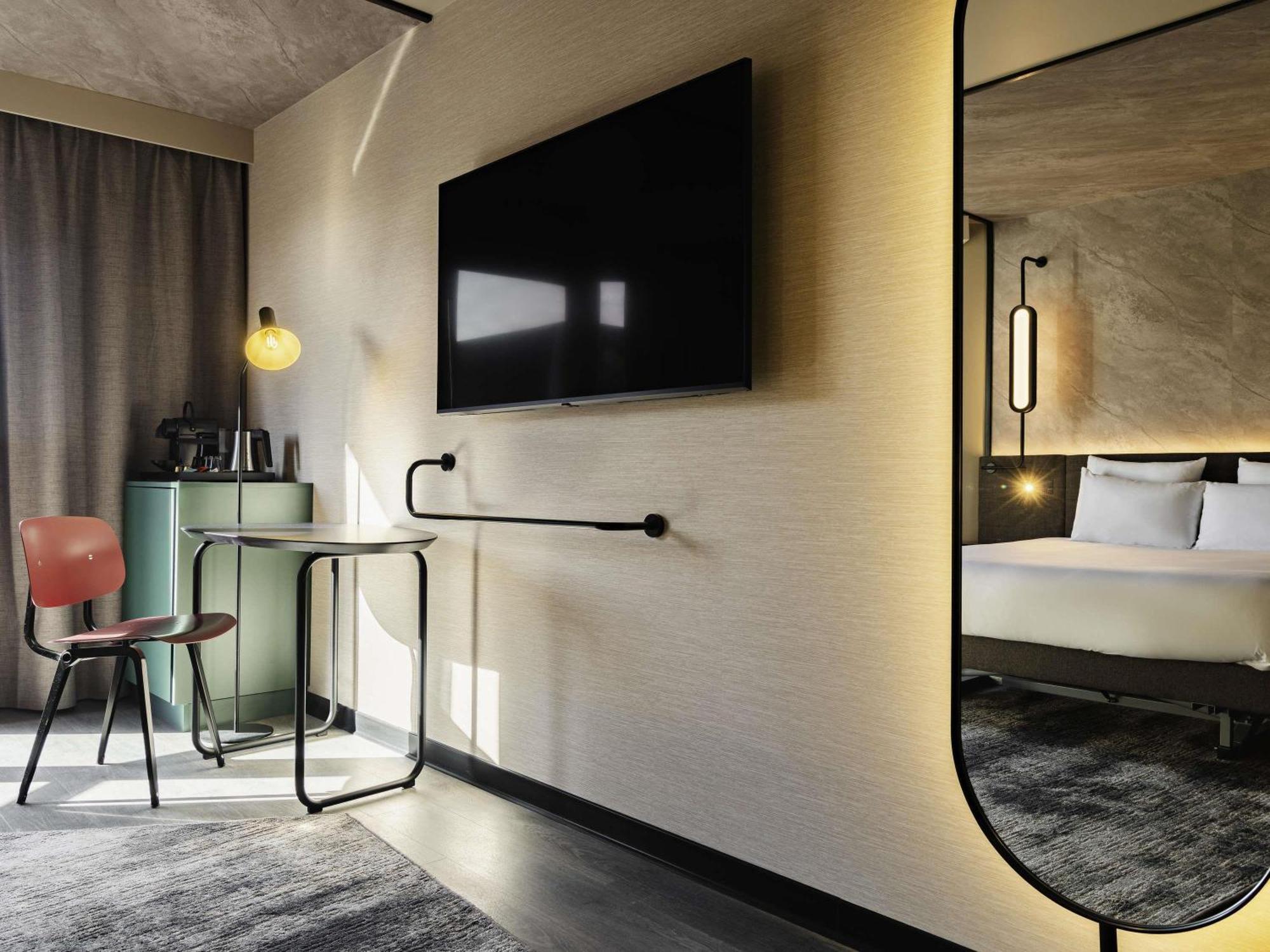 Novotel Paris Longchamp Hotel 4*